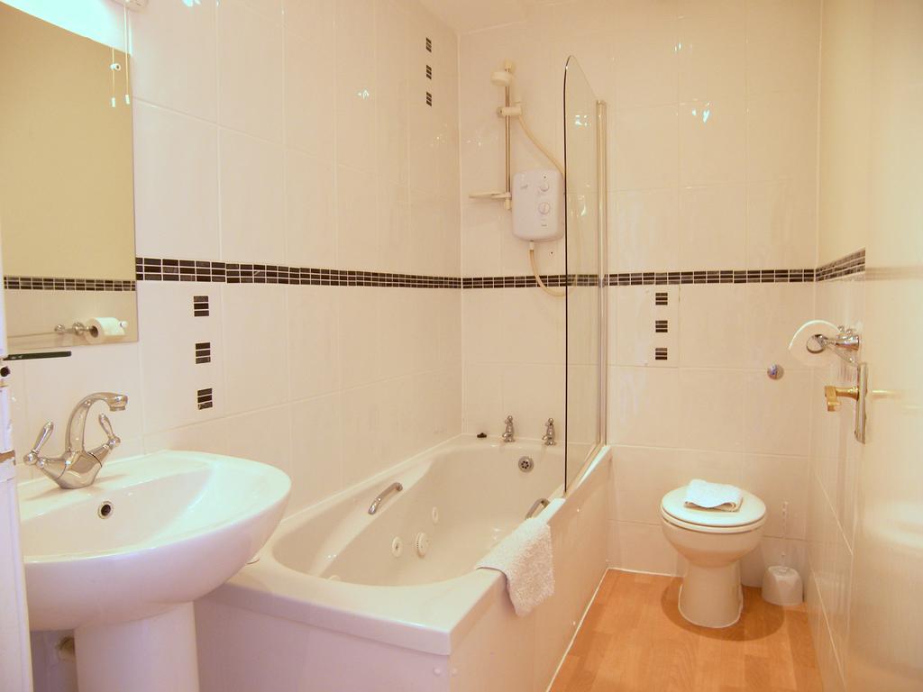Royal Mile, Edinburgh - 2 Bedroom Apartment Rom bilde